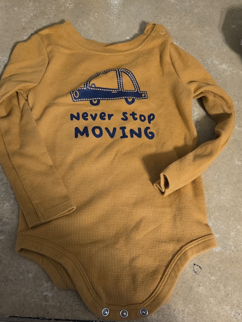 EUC 24m 🚗 "Never Stop MOVING" Onesie/bodysuit
